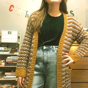 Women's Large chunky knit cardigan